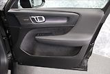 Volvo XC40 2,0 B4 Black e. ultra AT 2025 - náhled 7