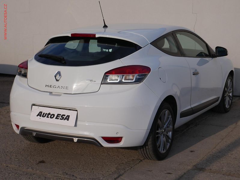 Renault Mégane (2011) 1.6 i, 1.maj,ČR, AC, temp - fotka 6 z 15