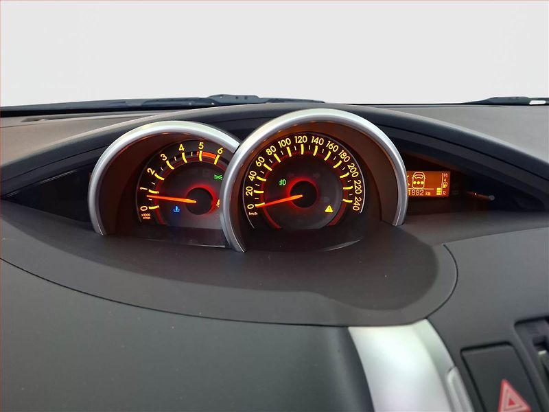 Toyota Verso (2010) 2.2 D-4D, Automat, Navi - fotka 11 z 21