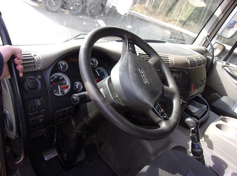 DAF (2008) 85.410 Euro 5 silo - fotka 13 z 14