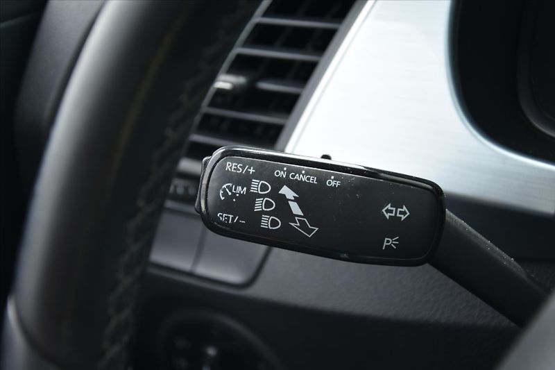 Škoda Fabia 1.2 TSI 66kW AMBITION DPH ČR - fotka 14 z 19