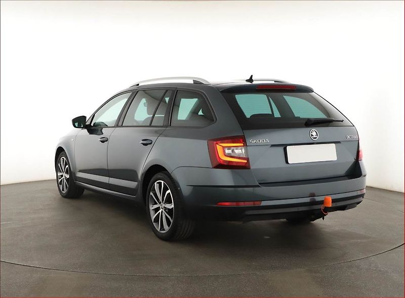 Škoda Octavia (2017) Style 2.0 TDI, Automat, Navi - fotka 4 z 18