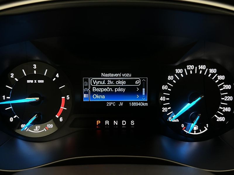 Ford Mondeo 2.0 TDCI TREND - fotka 28 z 39