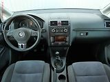 Volkswagen Touran (2010) 1.4TSi, 2.maj,ČR, AC, xenon - náhled 8