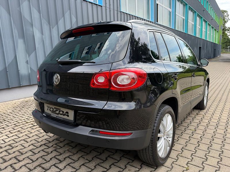 Volkswagen Tiguan 2,0 TDI /4x4/ SPORT / servis.k - fotka 5 z 32