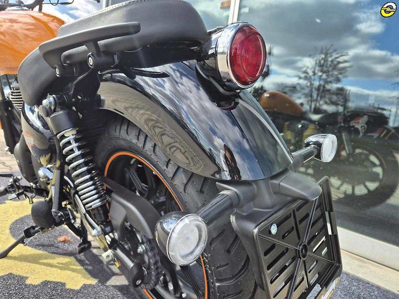 Royal Enfield Meteor 350 (2026) - fotka 16 z 42