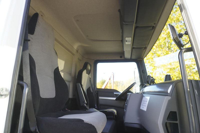 MAN TGL (2021) 12.190 / NEW 3-way tipper - fotka 24 z 24