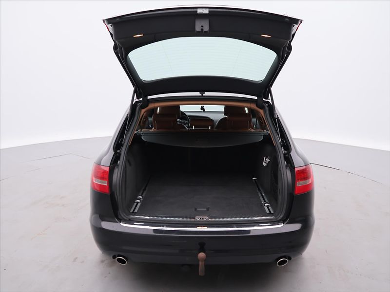 Audi A6 2,7 TDI 140 kW Automat - fotka 9 z 28