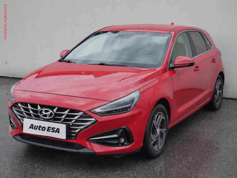 Hyundai i30 (2022) 1.5DPi, 1.maj,ČR, servis - fotka 3 z 16