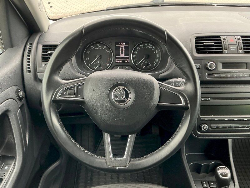 Škoda Roomster (2015) 1.2 TSI Style - fotka 18 z 23