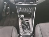 Volkswagen Taigo (2022) 1.0 TSI (70kW95k) Life - náhled 12