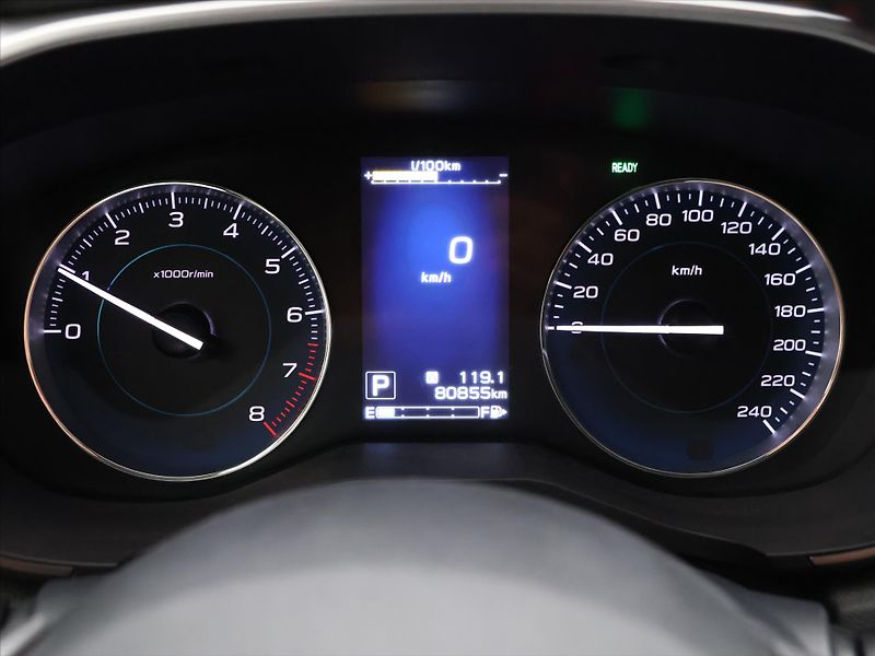 Subaru XV 2,0 e-Boxer 110kW Active Klima - fotka 18 z 38