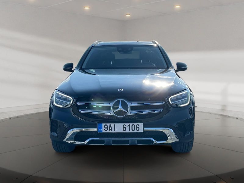 Mercedes-Benz GLC (2022) 200 145kW 4MATIC CZ DPH - fotka 2 z 11