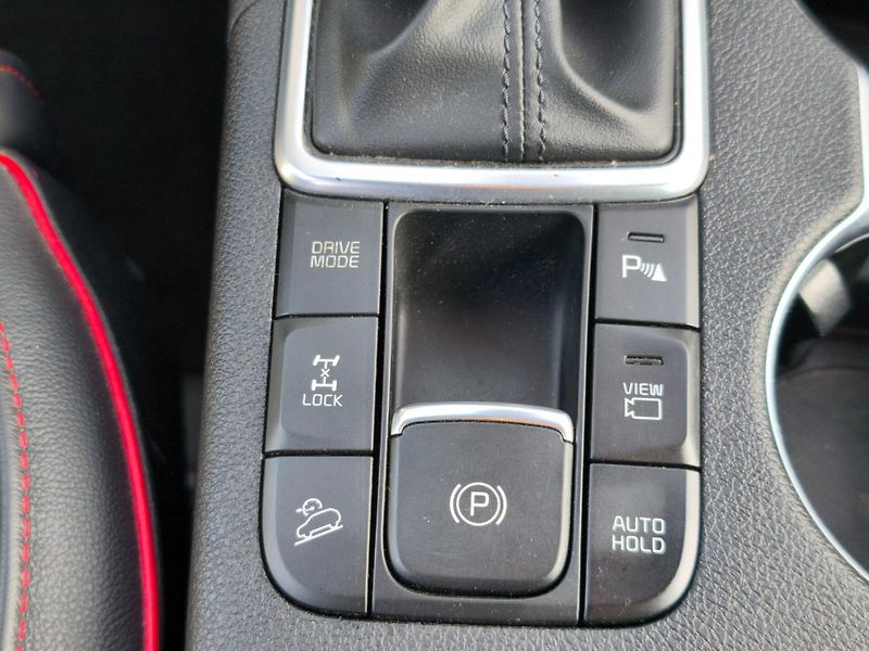 Kia Sportage (2020) GT-LINE, 1.6 130kW, 4x4, Aut., - fotka 23 z 30