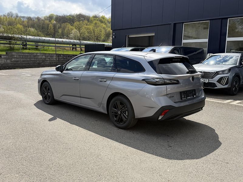 Peugeot 308 (2026) SW STYLE Hybrid 145 e-DCS6 - fotka 3 z 23