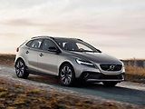 Volvo V40.