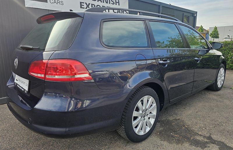 Volkswagen Passat 1.4 TSI 90kW,NAVI,VÝHŘEVY - fotka 9 z 50