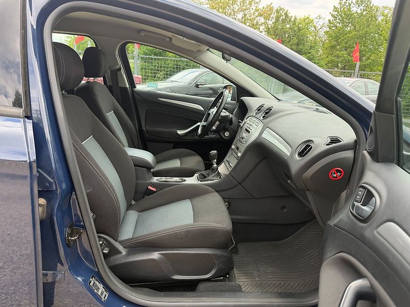 Ford Mondeo 2.0TDCI 103kw*NOVÉ BRZDY*NOVÁ - fotka 18 z 26