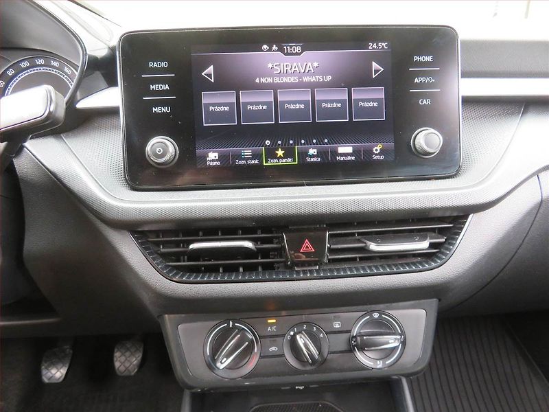 Škoda Fabia (2022) 1.0 TSI, Serv.kniha, Tempomat - fotka 12 z 15