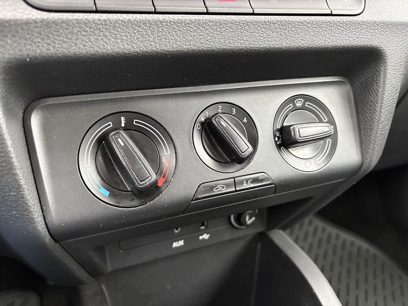 Škoda Fabia 1.0 TSI / 70 kW Ambition Plus - fotka 19 z 20