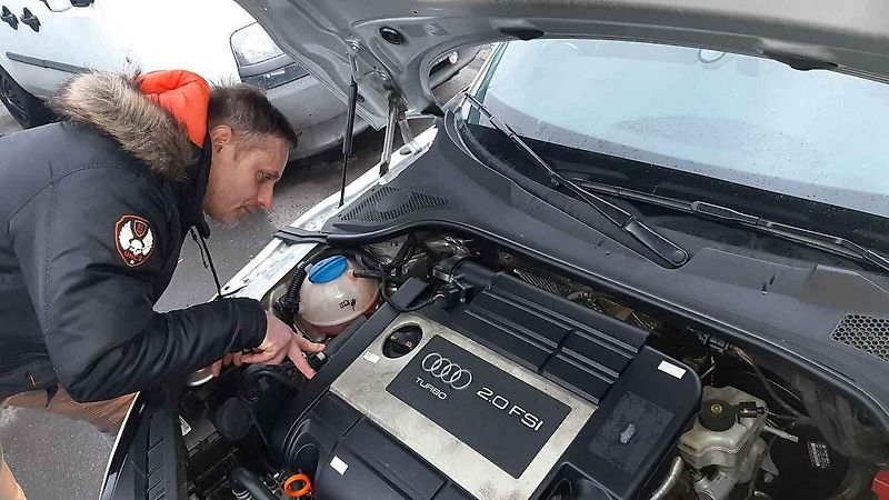 Audi TT vypadá hodně dravě, i když o naprostý supersport se nejedná.