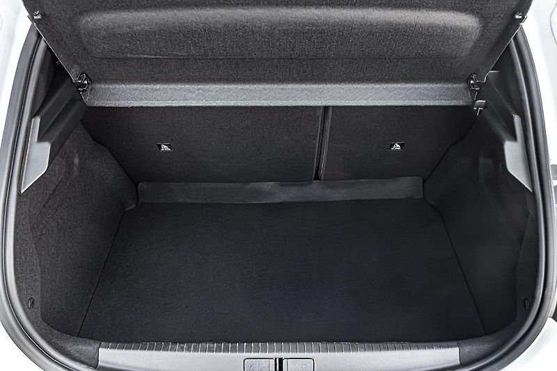 Peugeot 208 (2026) 1,2 BUSINESS PureTech 100 S&S - fotka 7 z 19