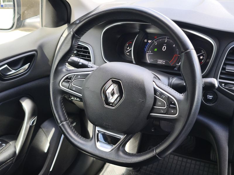 Renault Mégane 2016 ČR 1.5dCi 81kW EDC Intens - fotka 8 z 27