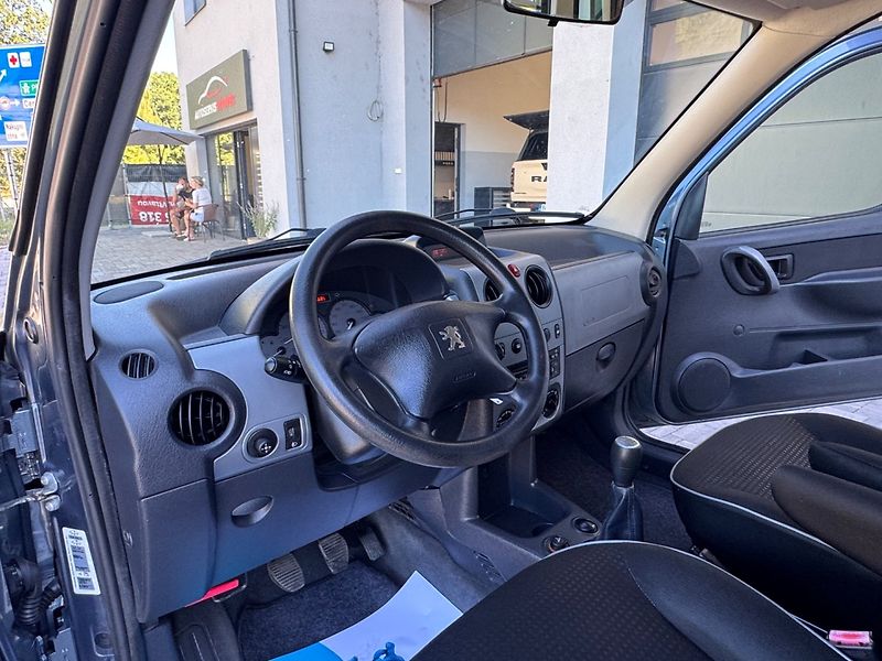 Peugeot Partner (2005) 1.6 16V - fotka 14 z 24