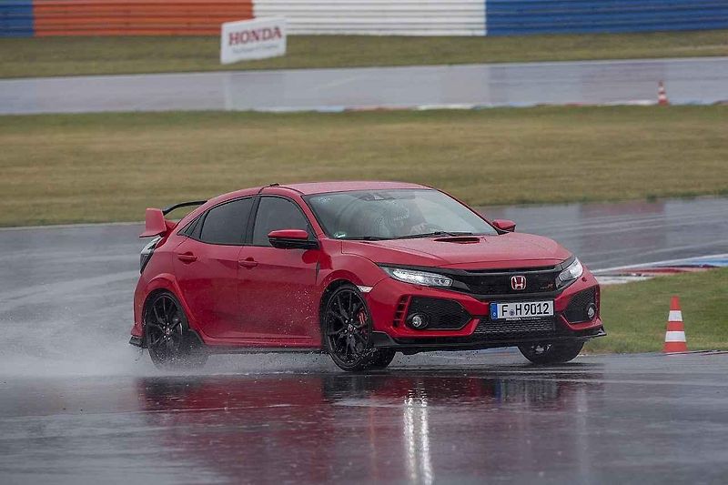 Honda Civic Type R.
