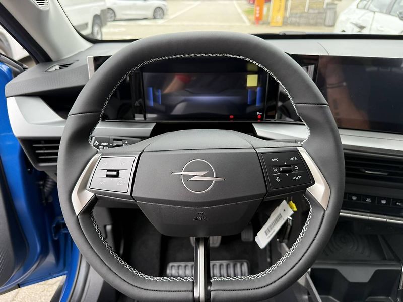 Opel Frontera (2026) GS Hybrid 1.2 TURBO (107kW/145 - fotka 12 z 25