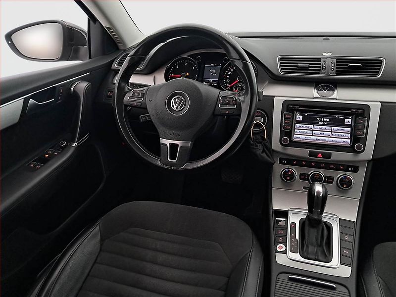 Volkswagen Passat (2013) 2.0 TDI, Automat, Tempomat - fotka 7 z 20