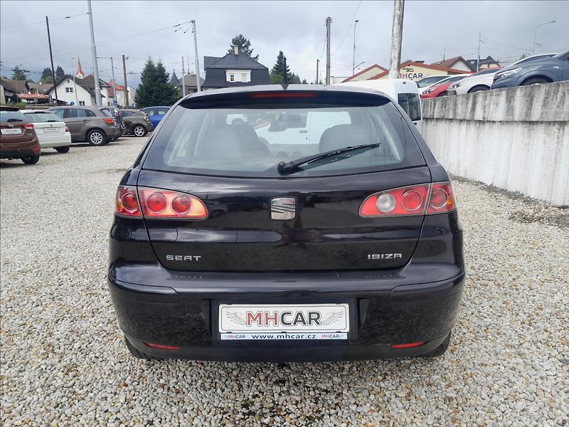 Seat Ibiza 1,4i16V - fotka 6 z 40