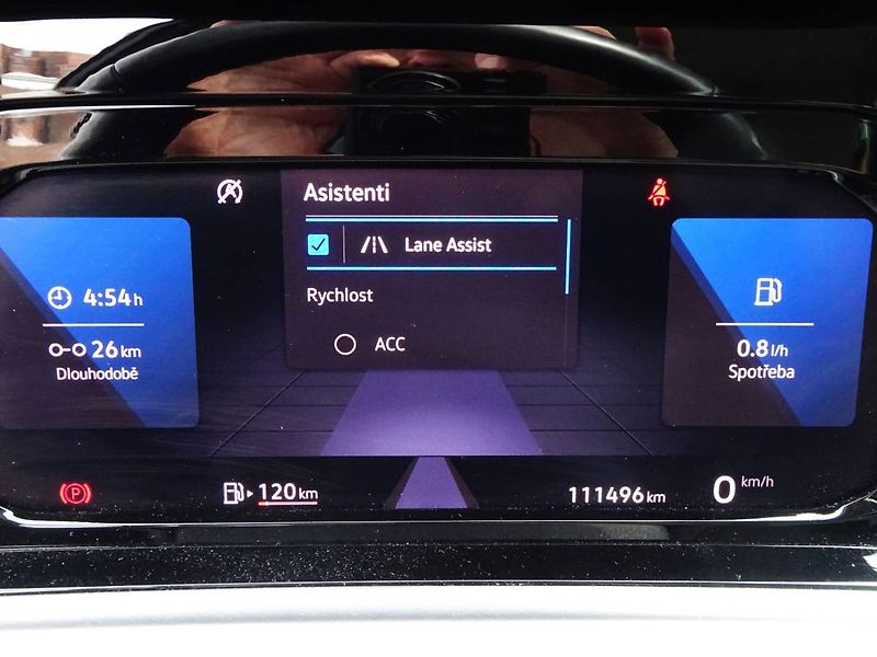 Volkswagen Golf (2021) 1,0TSi /81kW Life - fotka 6 z 28