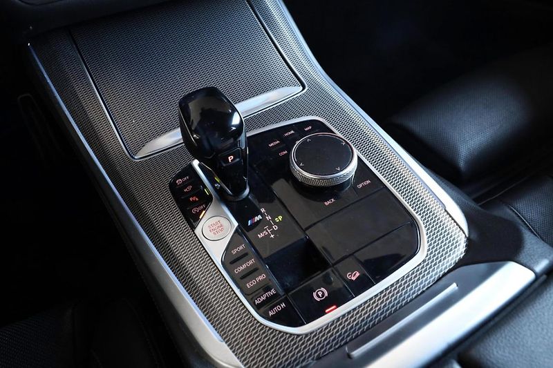 BMW X5 M50d - fotka 11 z 27