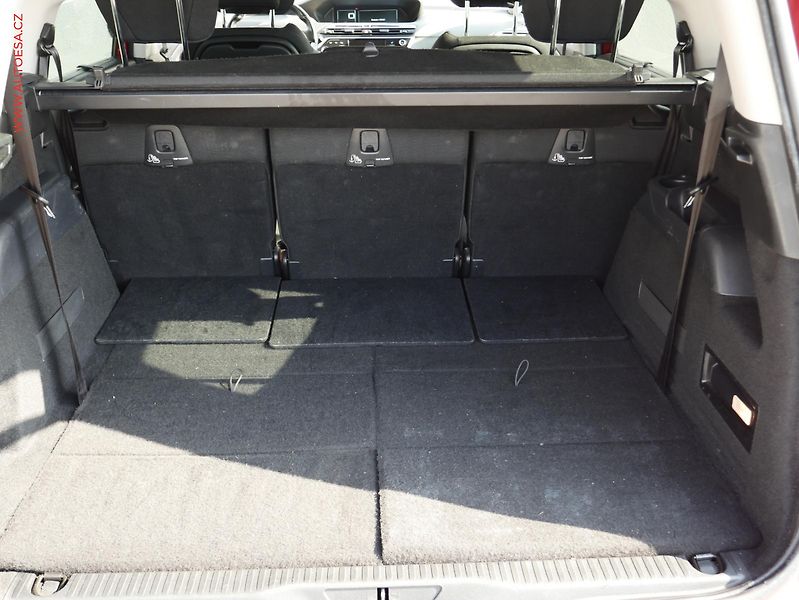Citroën C4 Picasso (2016) 2.0 HDi, 1.maj,ČR, Klima - fotka 8 z 17
