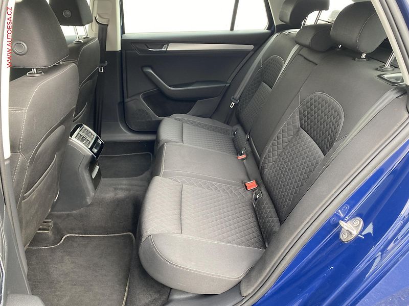 Škoda Superb (2015) 2.0 TDI 4x4, ČR, DSG, bixen - fotka 10 z 19