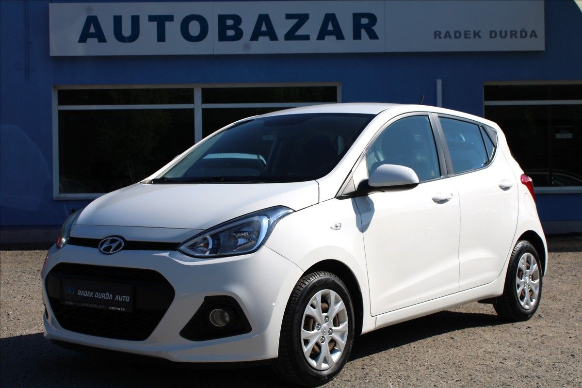 Hyundai i10 1,0 i  NOVÉ V ČR,1.MAJITEL