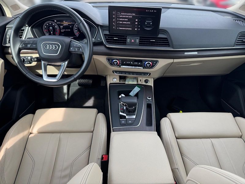 Audi Q5 (2023) S-LINE 45TFSI 195kW QUATTRO CZ - fotka 9 z 11