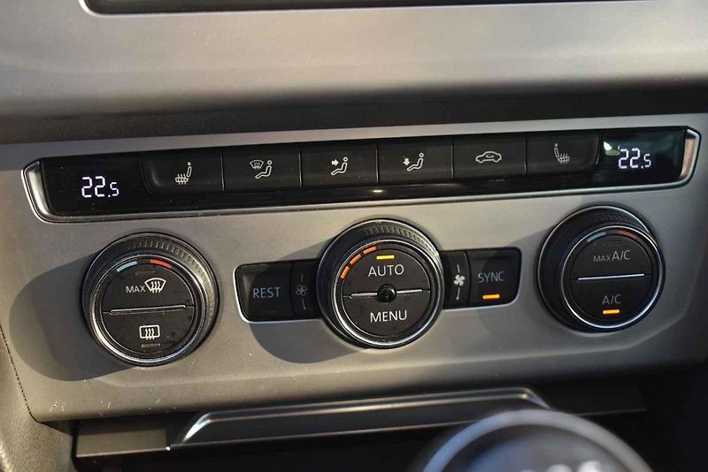 Ojetý Volkswagen Passat se jeví jako skvělé auto pro rodiny. Měl by ještě dlouho vydržet