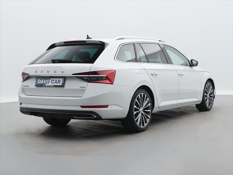 Škoda Superb 2,0 TDI 140kW DSG 4x4 CZ L&K - fotka 7 z 34