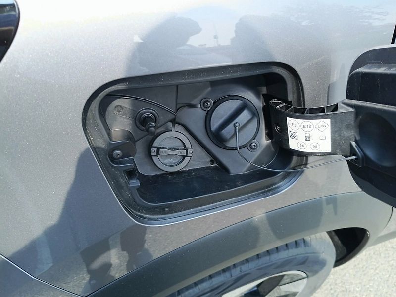 Renault Captur (2026) techno Eco-G 120 - fotka 14 z 16
