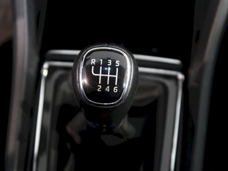 Škoda Karoq (2022) STYLE 2.0TDI 110KW - fotka 30 z 37