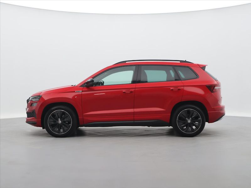 Škoda Karoq 2,0 TSI 140kW DSG CZ Sportline - fotka 4 z 33
