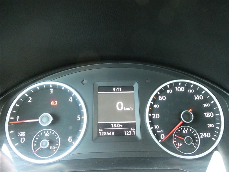 Volkswagen Tiguan 2,0 TDi 130kW 4MOTION, závěs - fotka 39 z 43