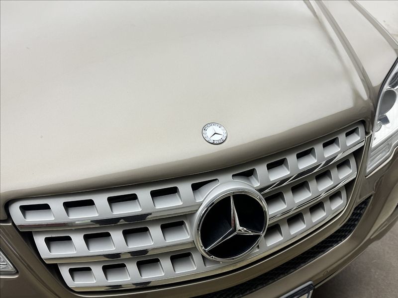Mercedes-Benz Třídy M 3,0 ML 350 4X4 TAŽNÉ KAMERA ČR - fotka 34 z 44