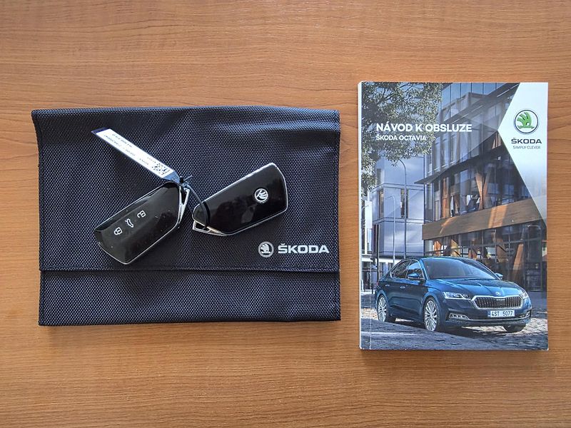 Škoda Octavia (2022) 2.0TDI AMBITION ČR NOVÉ 1.MAJ - fotka 17 z 19