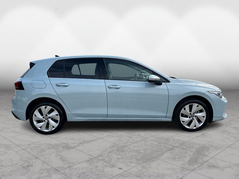 Volkswagen Golf Life 1.5 TSI 110kw M6 - fotka 7 z 22