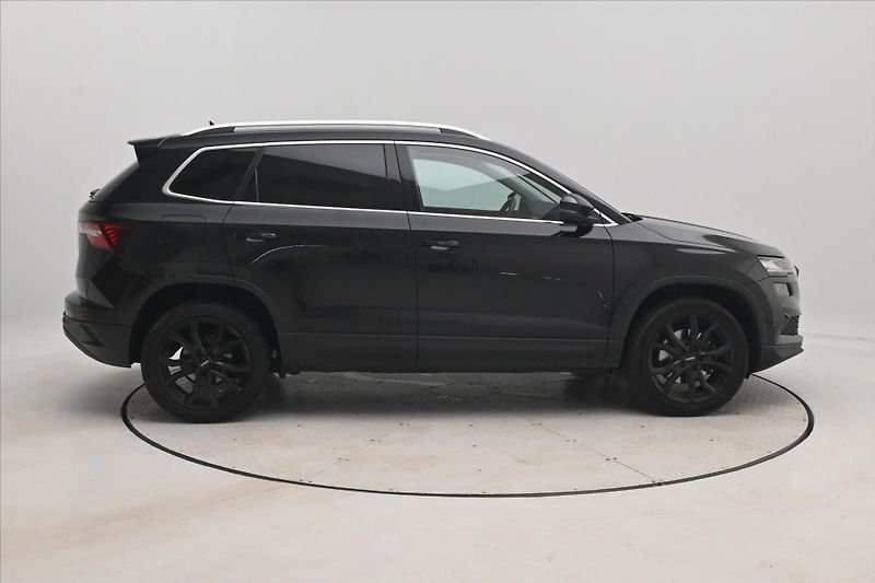 Škoda Karoq 1,5 TSI 110kW DSG Style Záruka - fotka 4 z 31