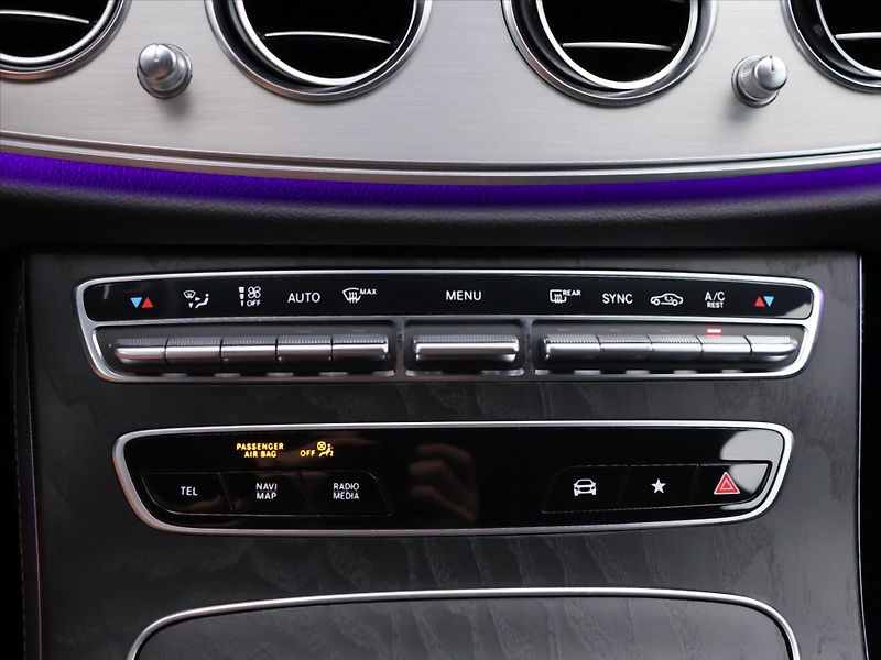 Mercedes-Benz Třídy E 2,0 220d 143kW AllTerain DPH - fotka 30 z 40