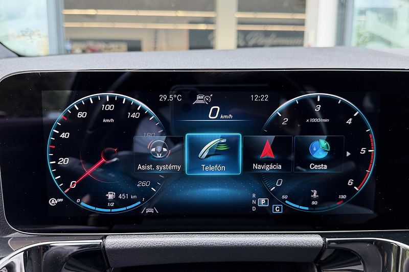 Mercedes-Benz GLA (2021) GLA 220d 4Matic AMG Line - fotka 66 z 121